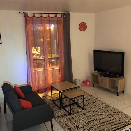 T2 Cosy Corbeil Gare Daire Dış mekan fotoğraf